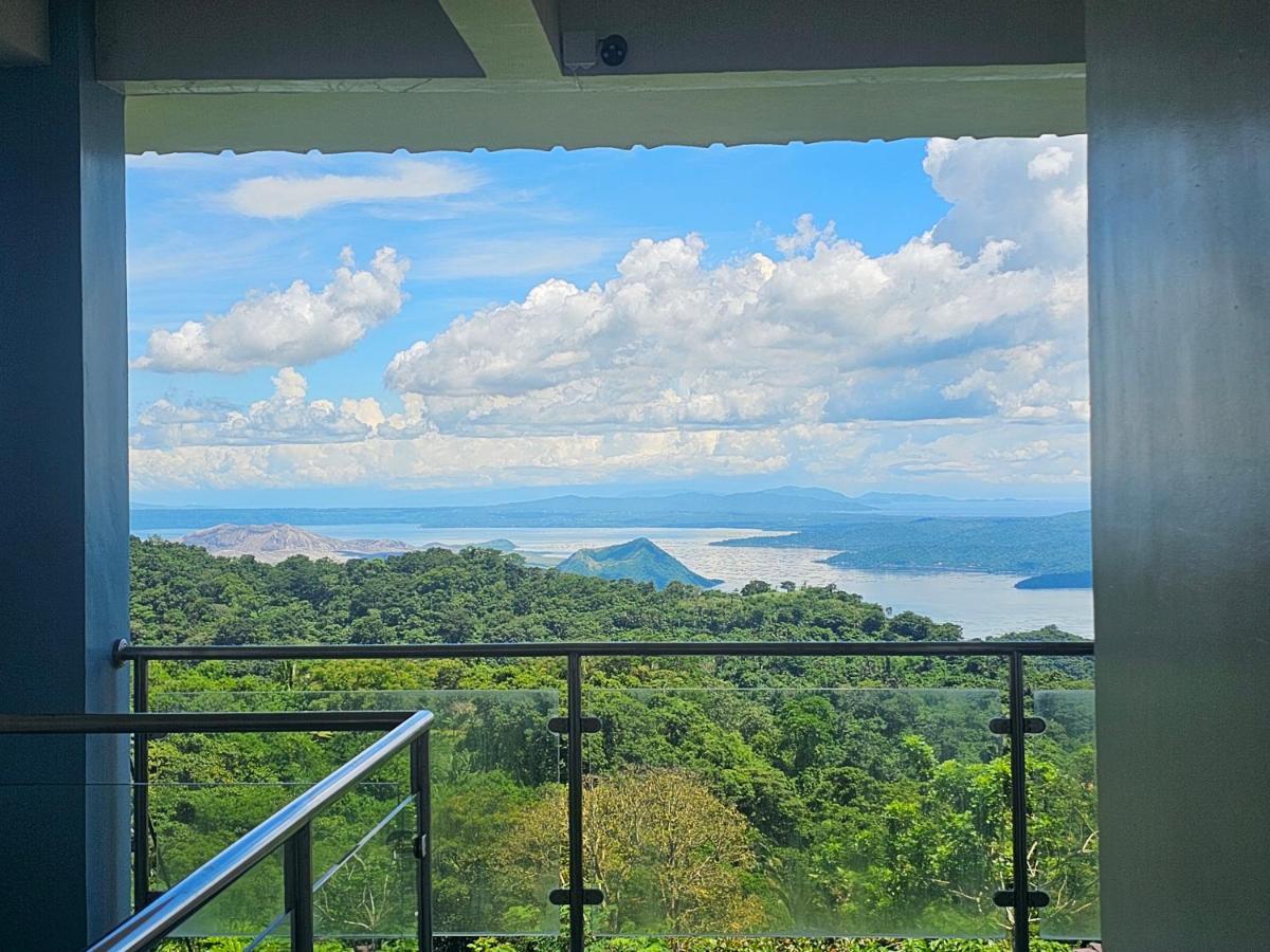 Casa Noah Hotel Tagaytay City Buitenkant foto